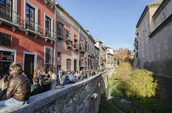 Granada 170 - Carrera del Darro.jpg
